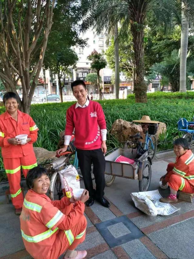 如轩砂锅粥——爱心活动